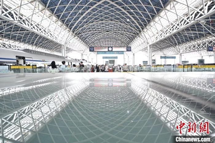 广东四线贯通 五城联动:佛肇、广佛南环、佛莞、莞惠城际贯通运营