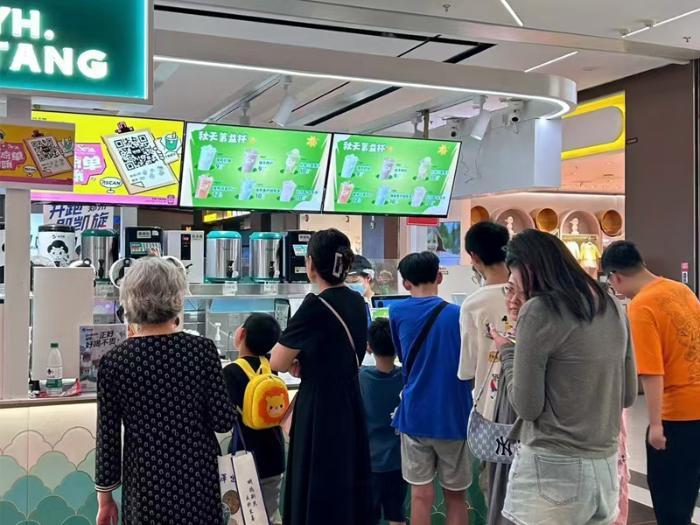 全国门店营业额增长超206%,益禾堂“秋一杯”爆了